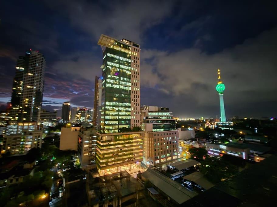 Apartment Skyline 29th-floor Tri-zen Luxury Colombo
