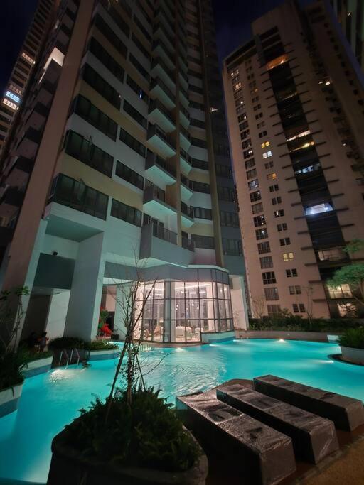Apartment Skyline 29th-floor Tri-zen Luxury Colombo