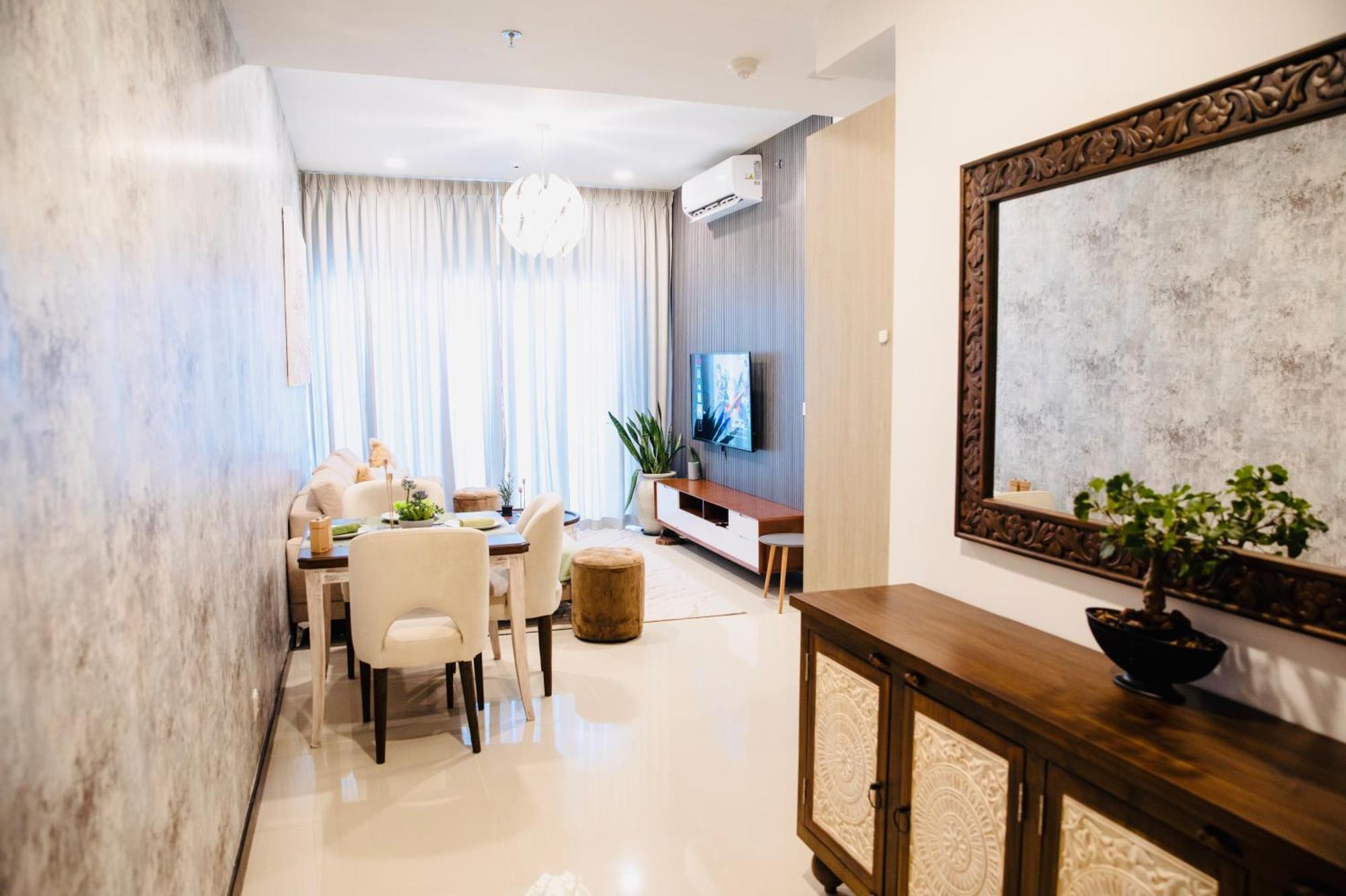 Skyline 29th-floor Tri-zen Luxury Apartment *